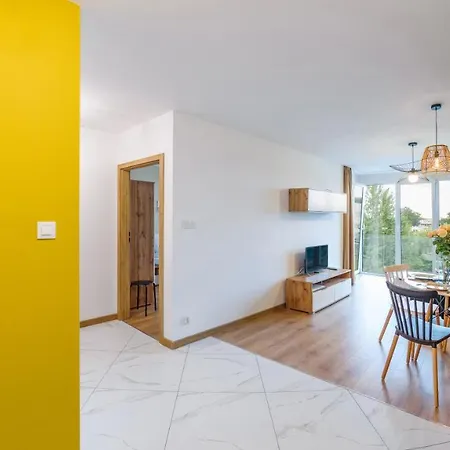 Apartment Sun 30h Z Garazem Perlowa Przystan-holiday *